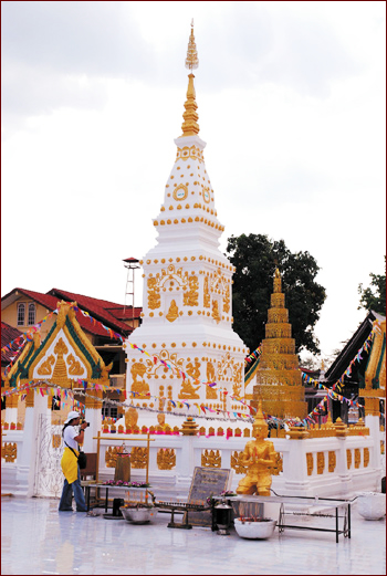 พระธาตุประจำวันอังคาร